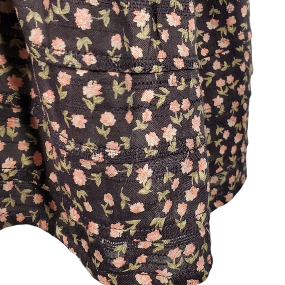 AMERICAN EAGLE NWT Babydoll Floral Ruffle Top sz L - Picture 10 of 14